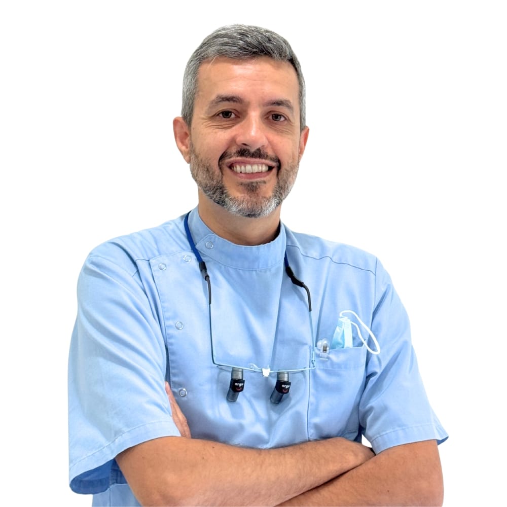 Dr. Tiago Varanda — Clínica do Mar